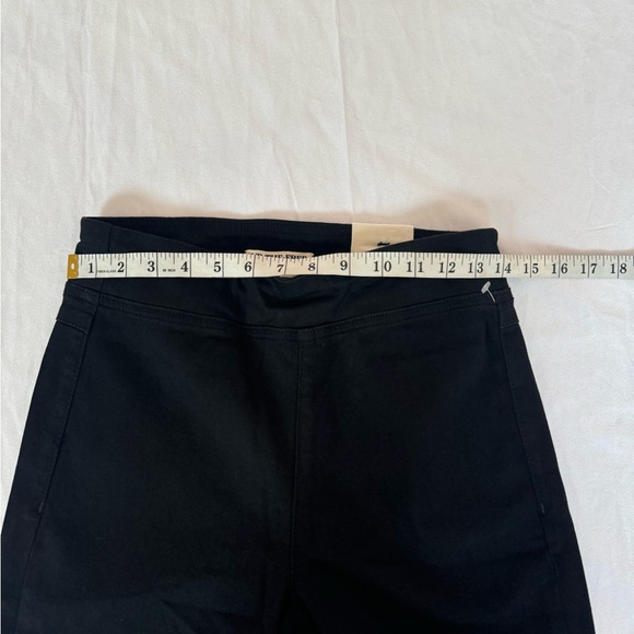 We The Free In My Feelings Mid Rise Crop Boot pants Pull On Essentials SZ Small - Picture 8 of 16
